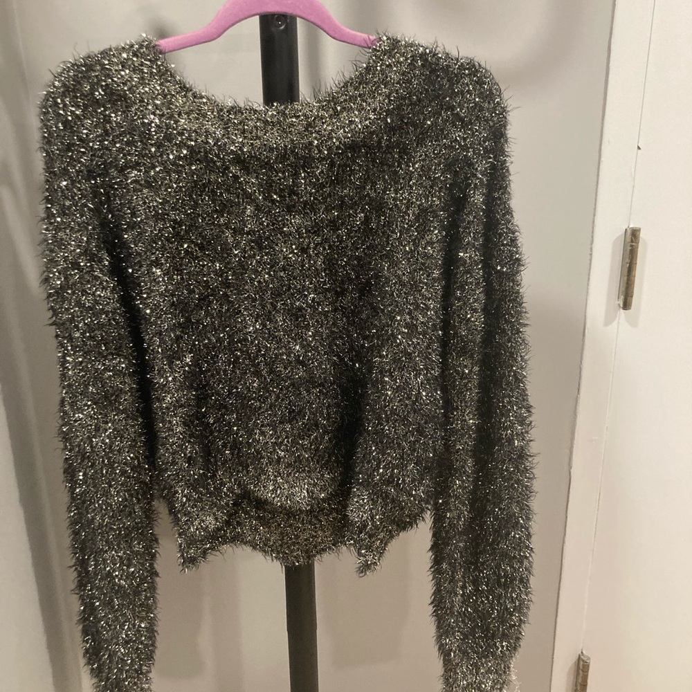 bebe Amaryllis eyelash sweater Medium NWT